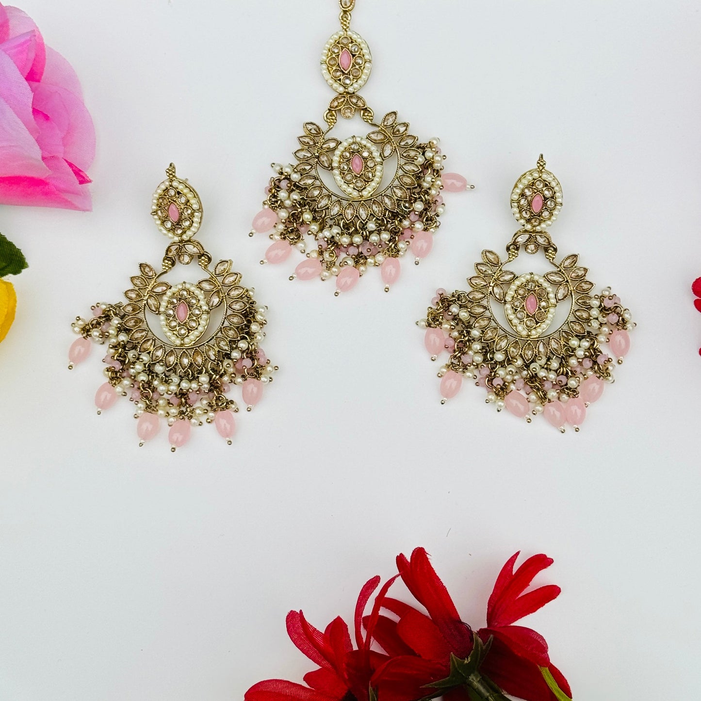 Polki Earring & Tica Mehndi ph56