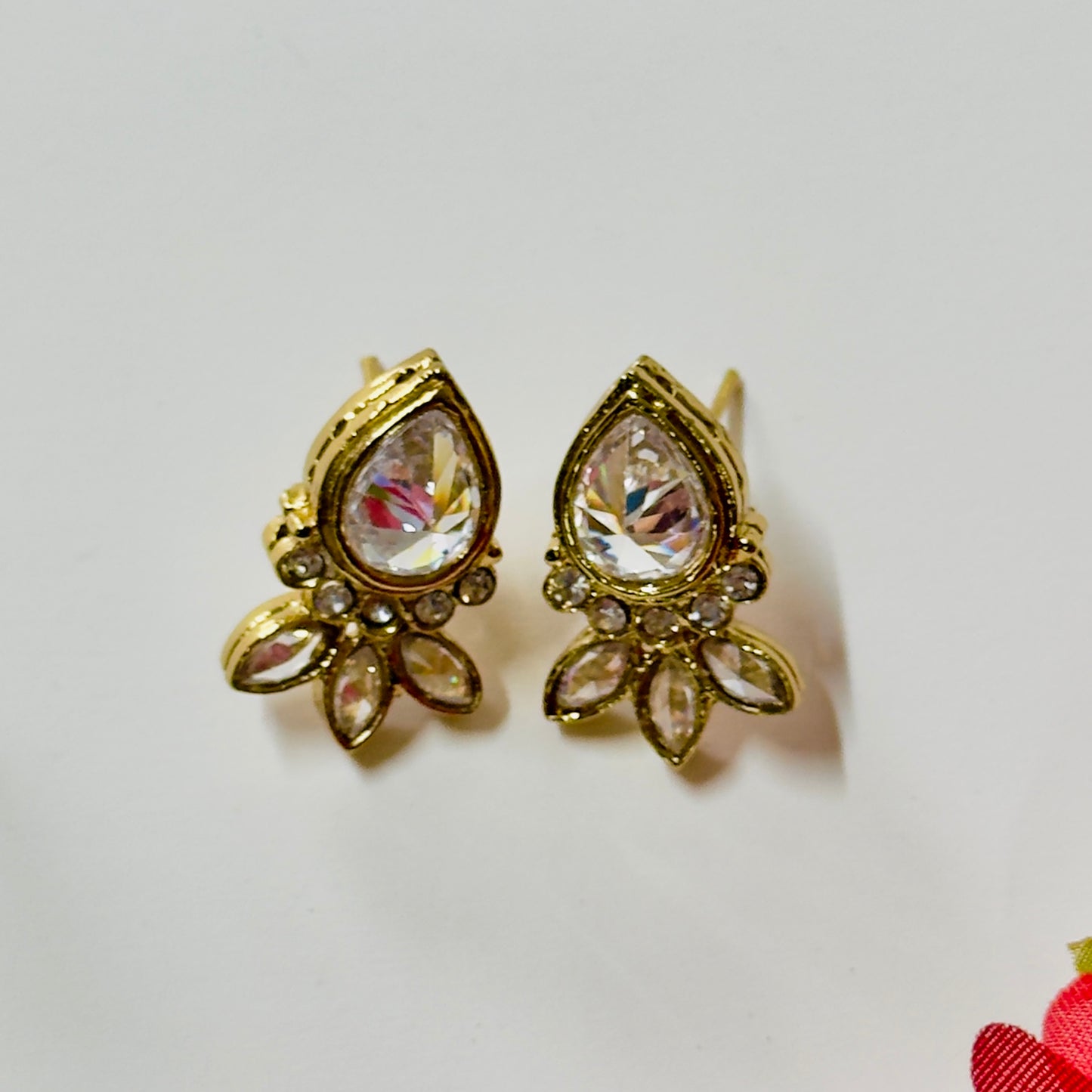 Ear Tops ph22