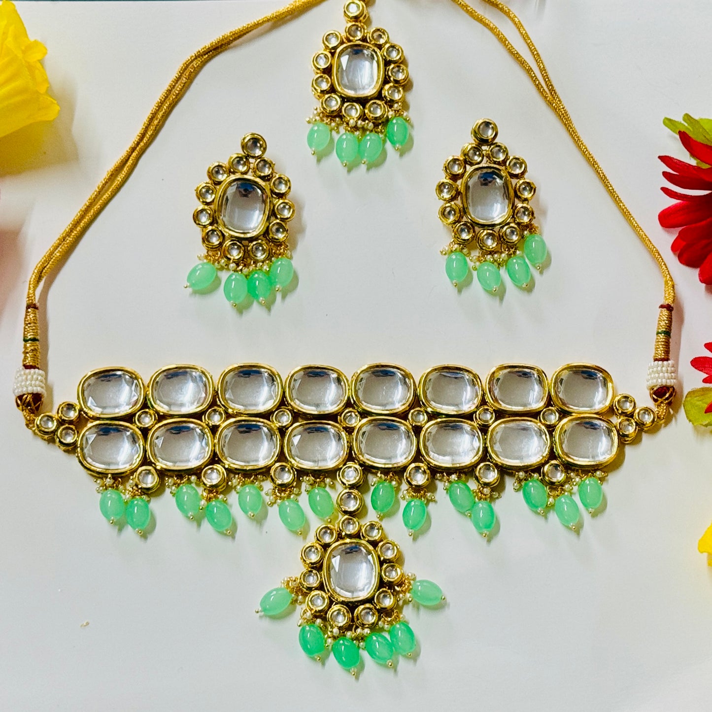 Kundan Necklace with Earrings and Tikka ph80