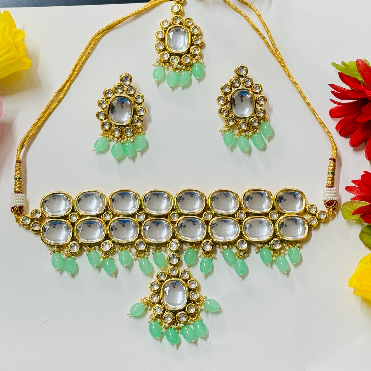 Kundan Necklace with Earrings and Tikka ph80