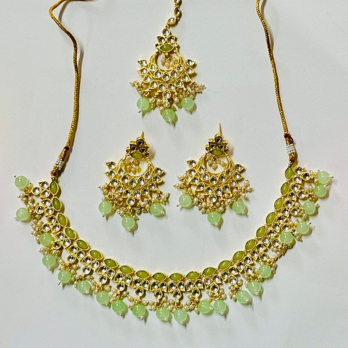 Kundan Necklace with Earrings and Tikka ph78