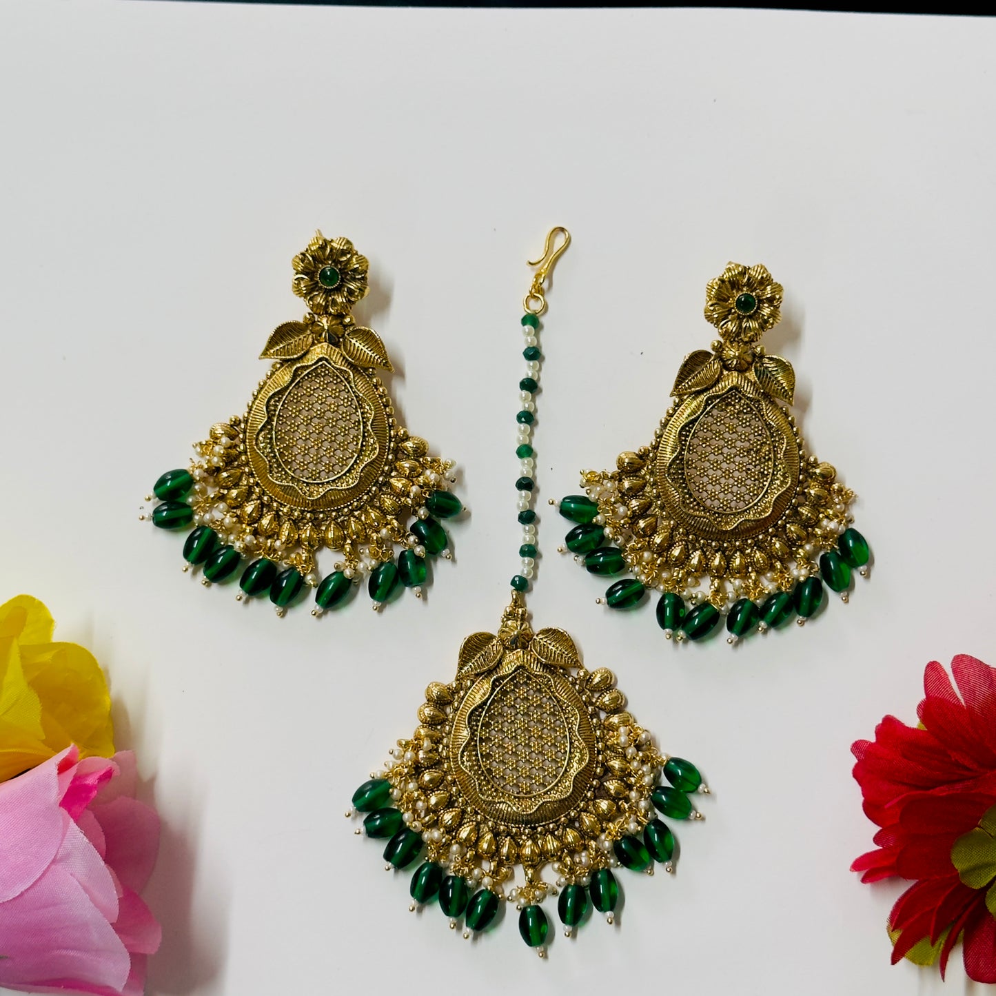 Antique gold plated Earrings and Tikka ph48