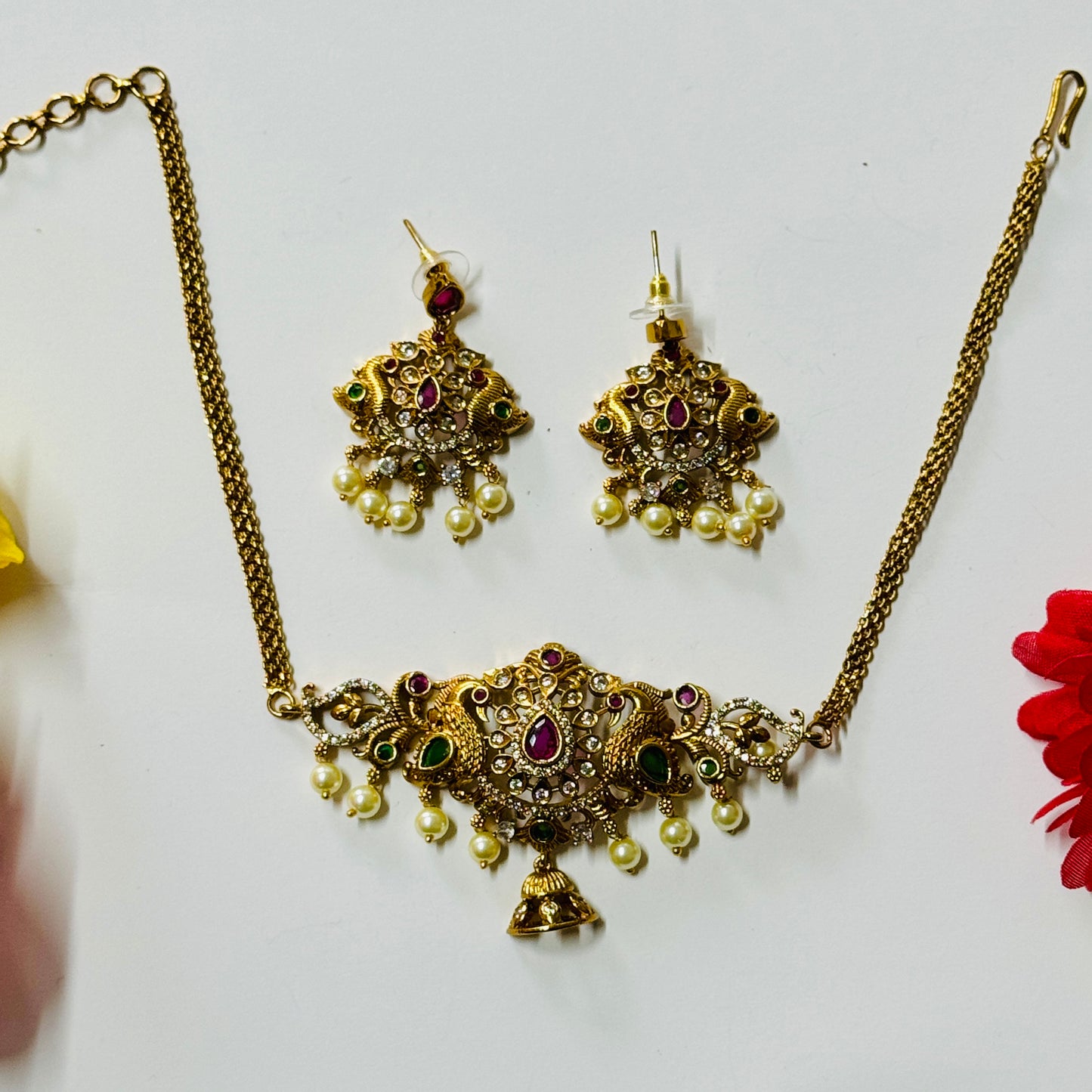 Antique Golden Choker Necklace and Earrings ph62