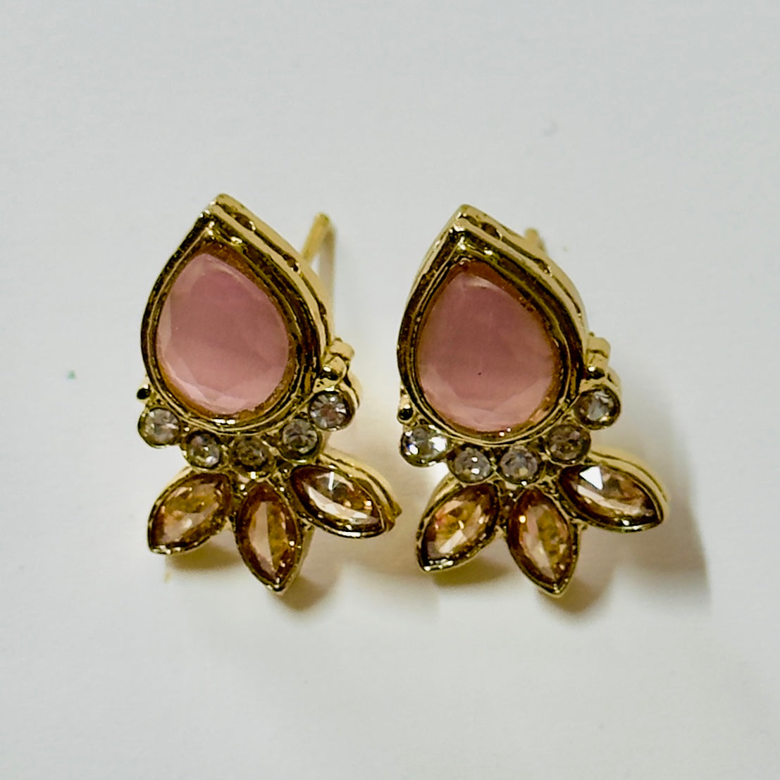 Ear Tops ph22